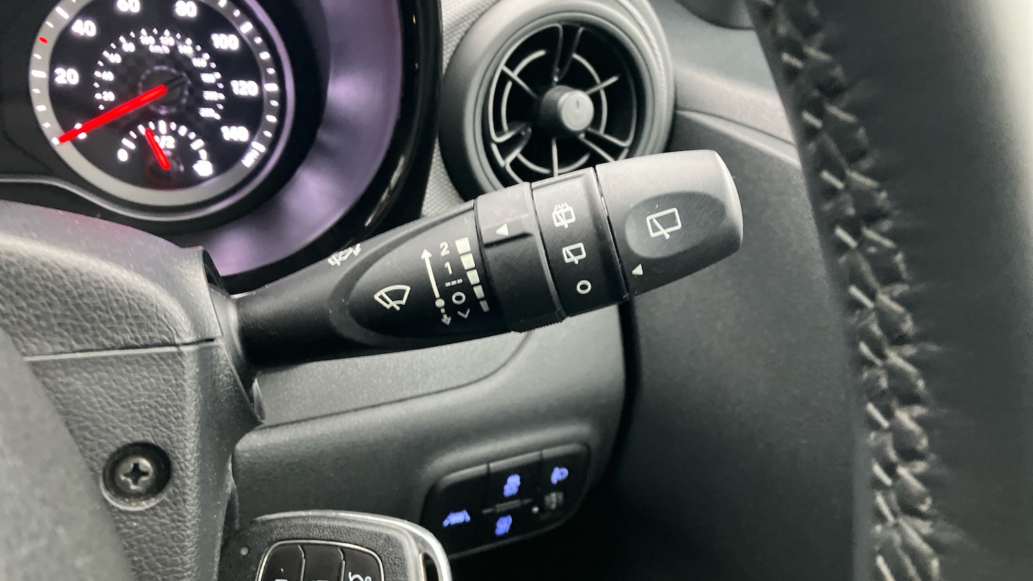 Used Hyundai i10 2021 for sale - 77664844: Photo 38