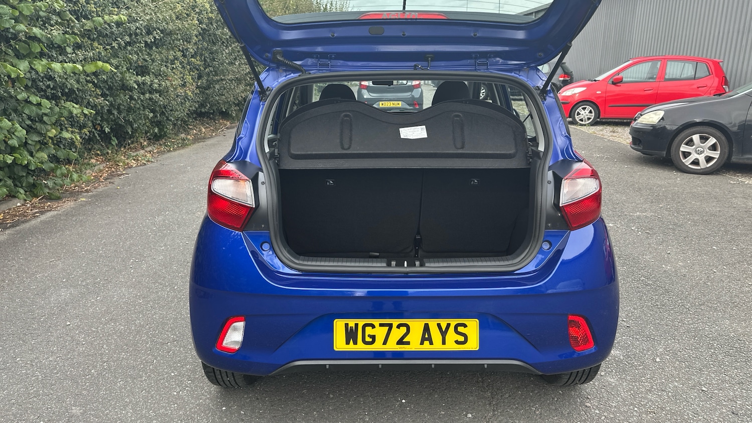 Used Hyundai i10 2022 for sale - 76159943: Photo 4