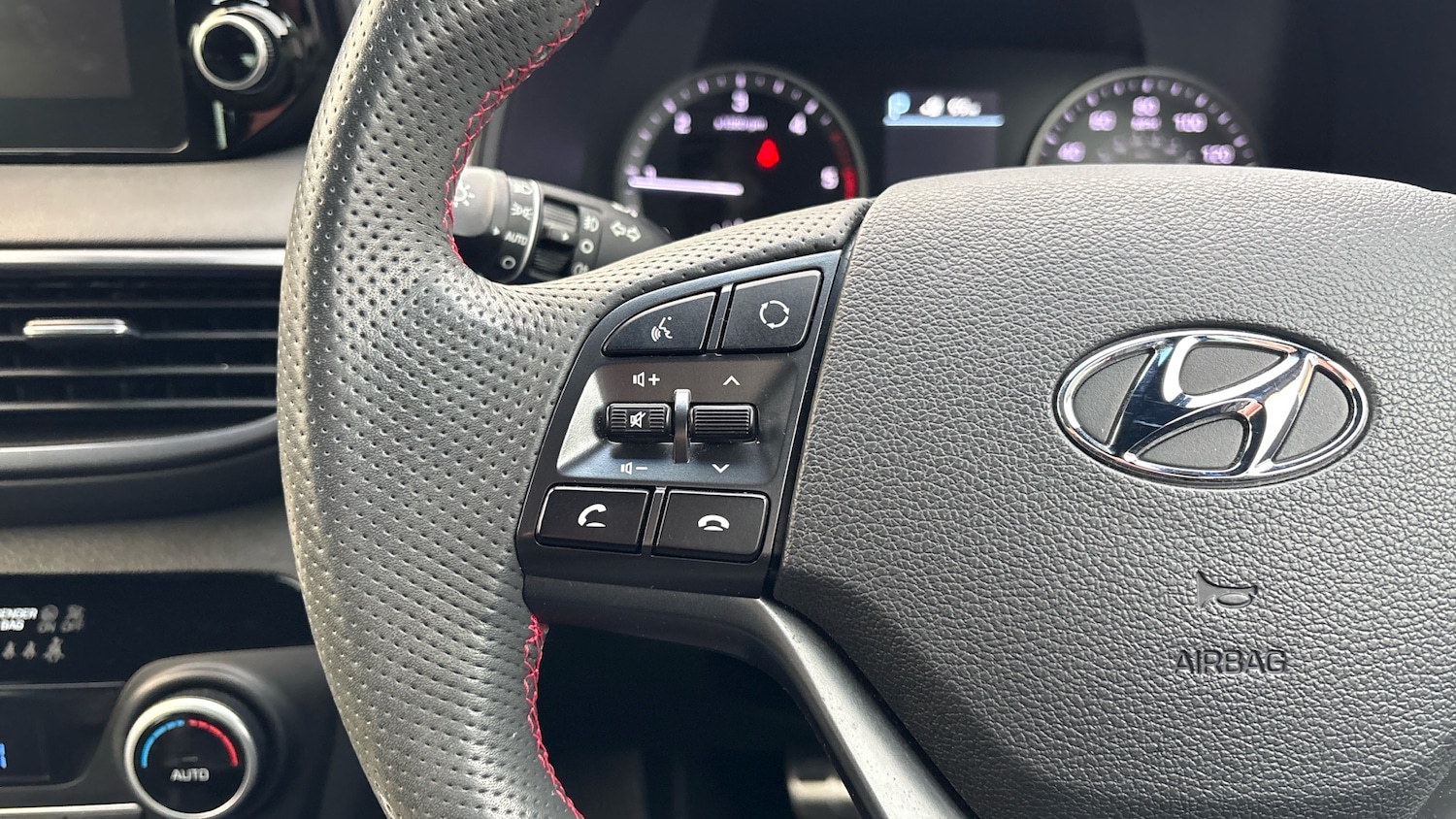 Used Hyundai TUCSON 2020 for sale - 76831524: Photo 41