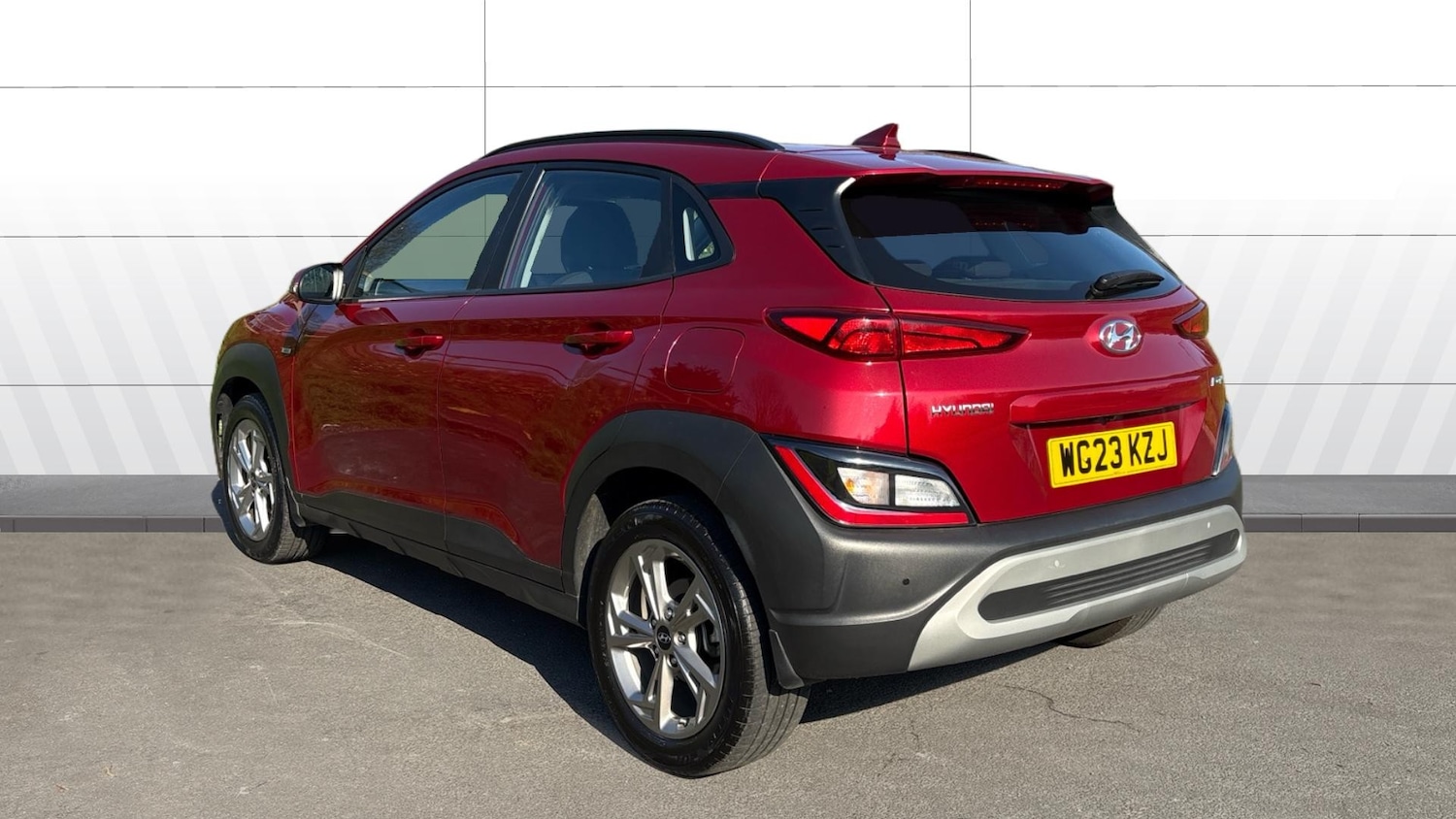 Used Hyundai KONA 2023 for sale - 77946932: Photo 2