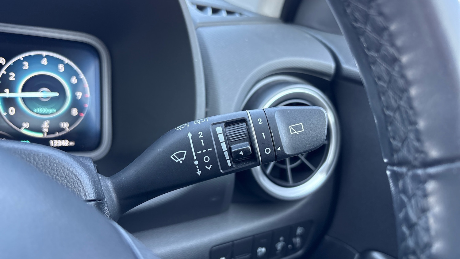 Used Hyundai KONA 2023 for sale - 77946932: Photo 39