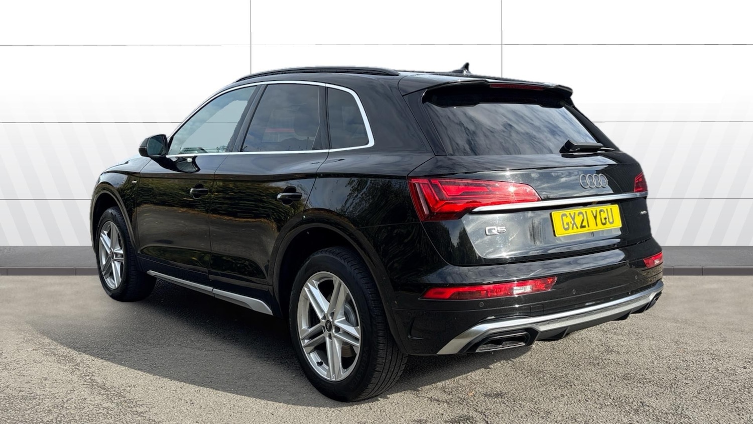 Used Audi Q5 2021 for sale - 76332671: Photo 2