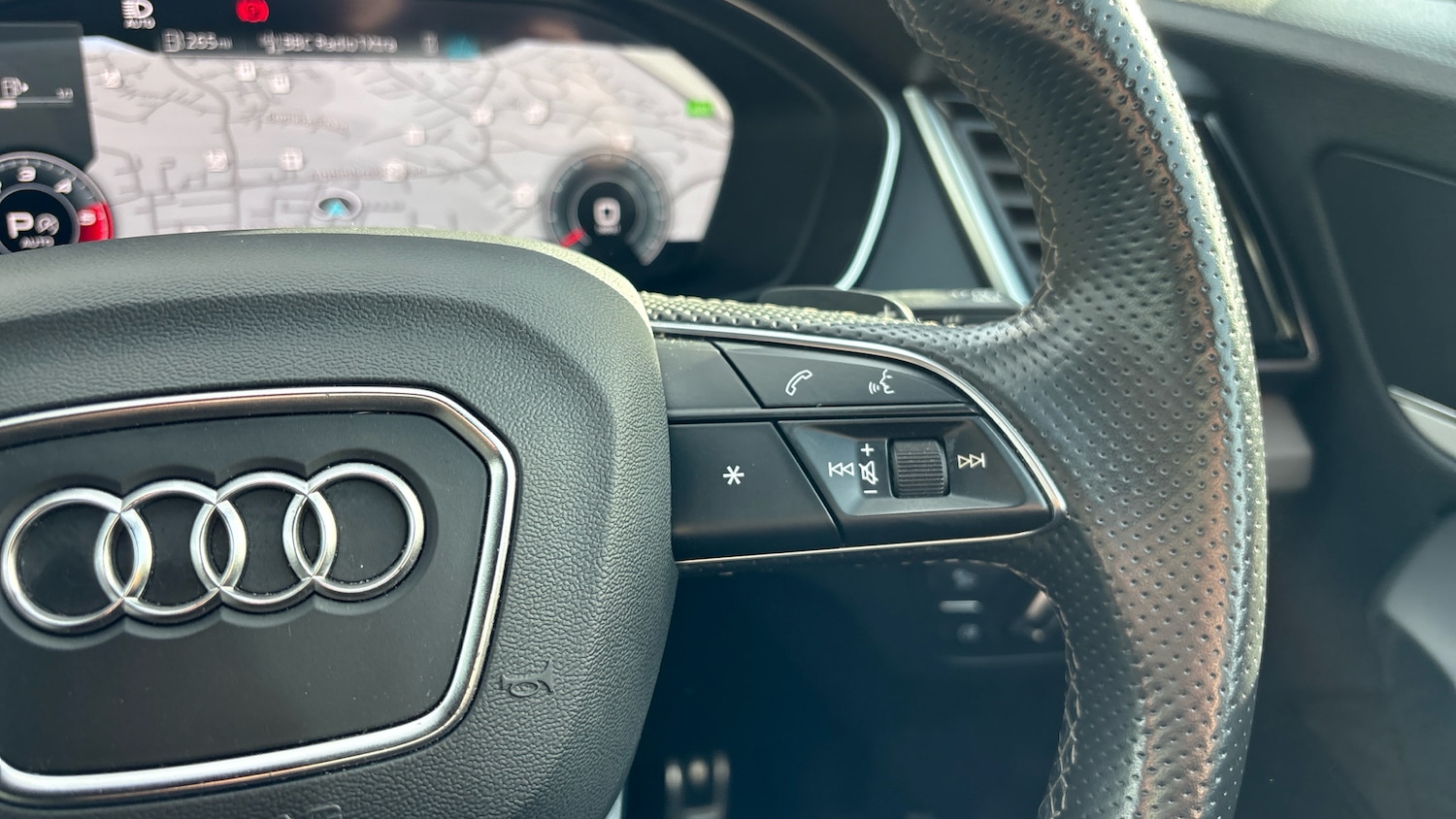 Used Audi Q5 2021 for sale - 76332671: Photo 42