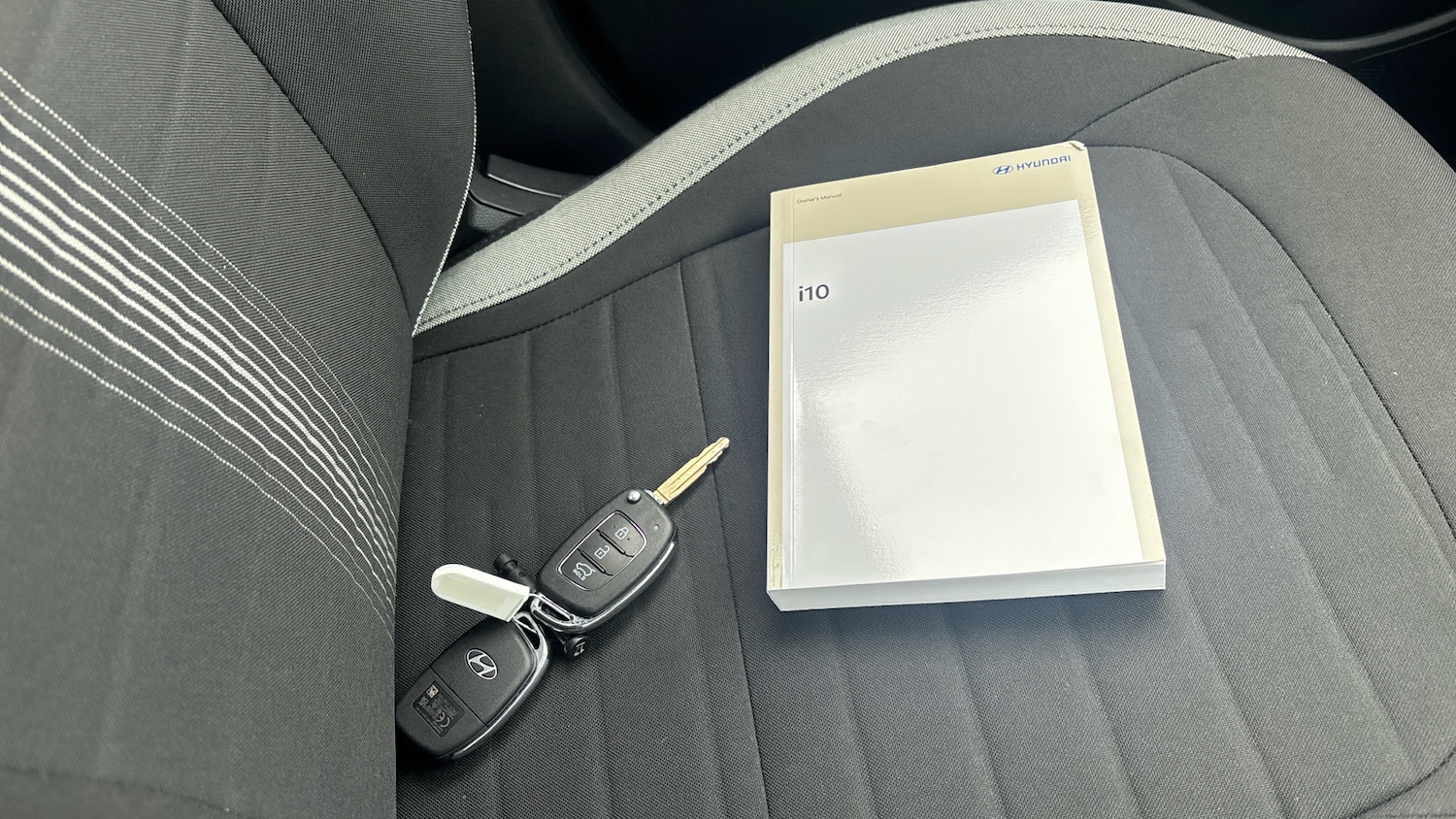 Used Hyundai i10 2024 for sale - 76100848: Photo 19