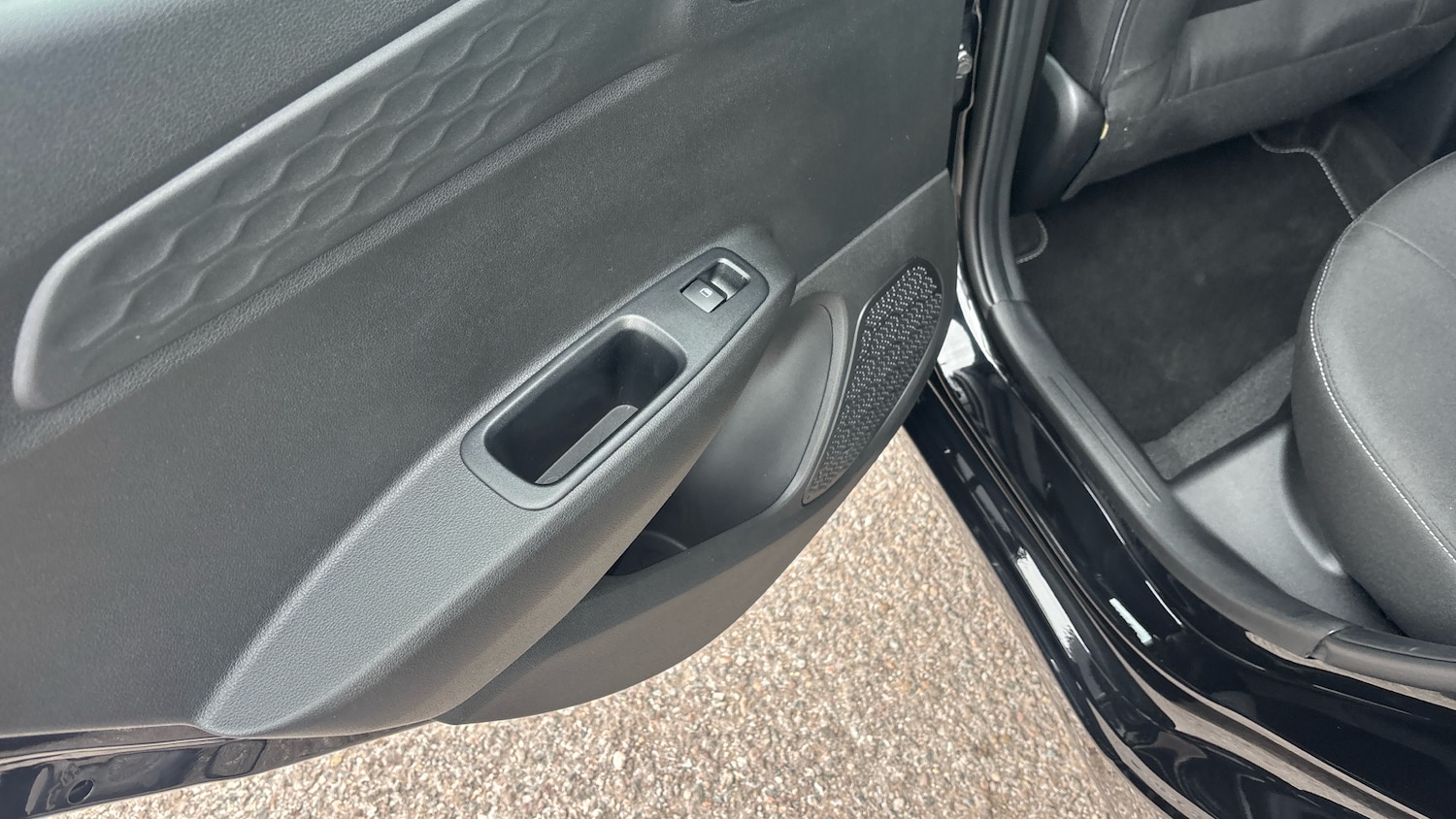 Used Hyundai i10 2024 for sale - 76100848: Photo 23
