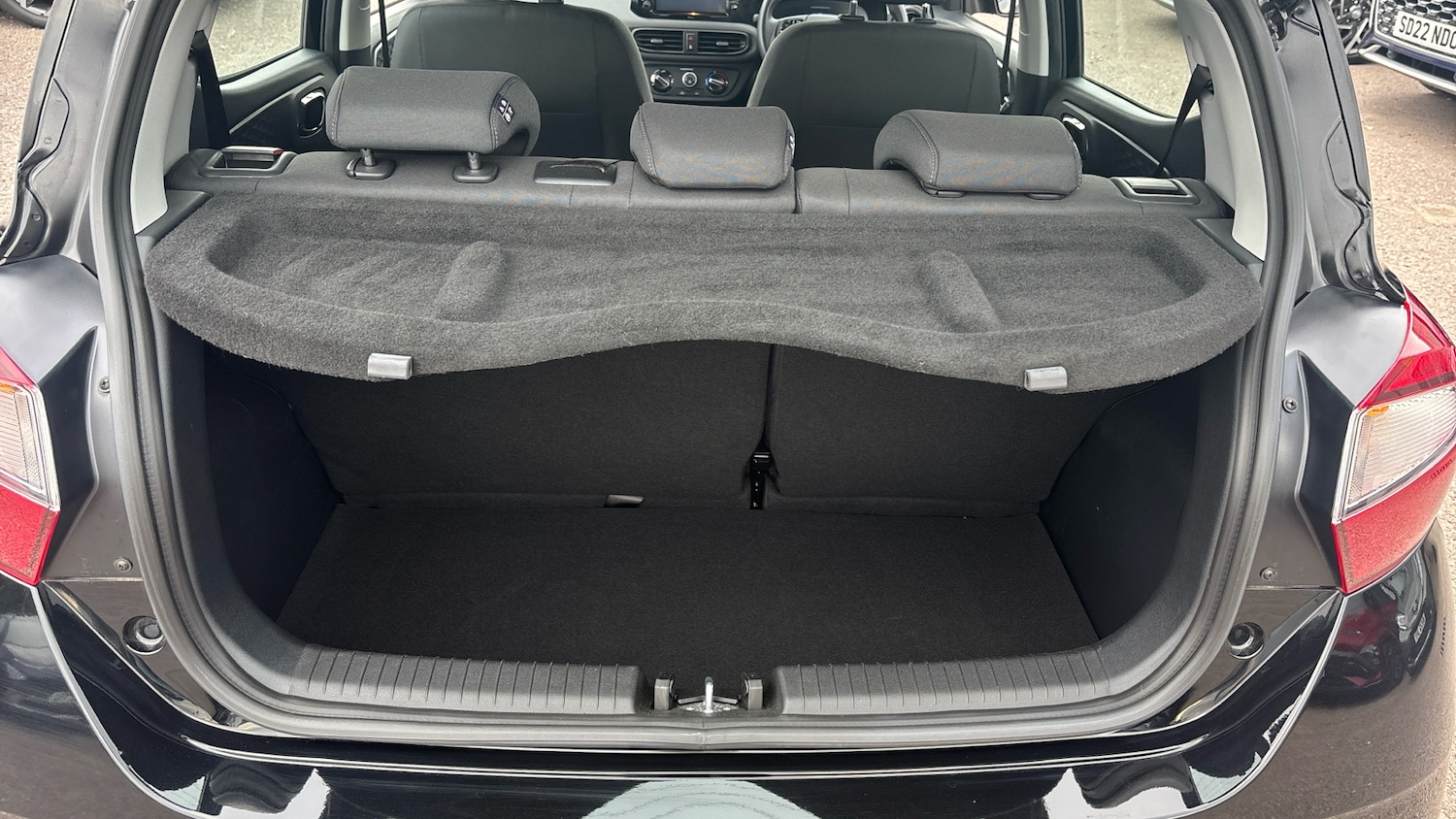 Used Hyundai i10 2024 for sale - 76100848: Photo 4