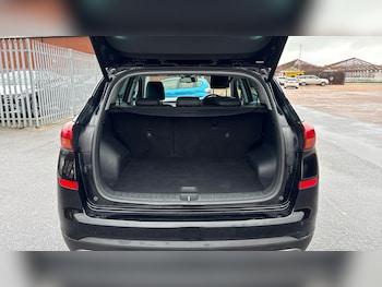 Used Hyundai TUCSON 2018 for sale - 77403758: Photo