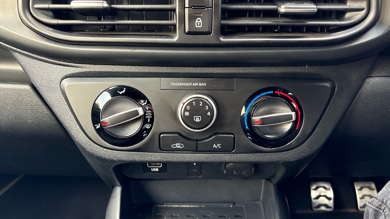 Used Hyundai i10 2021 for sale - 76709978: Photo 39