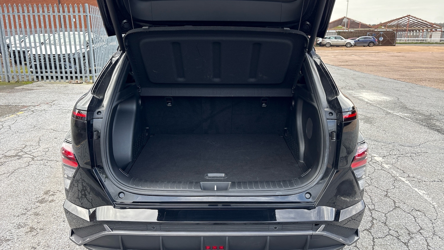 Used Hyundai KONA 2024 for sale - 77528484: Photo 4