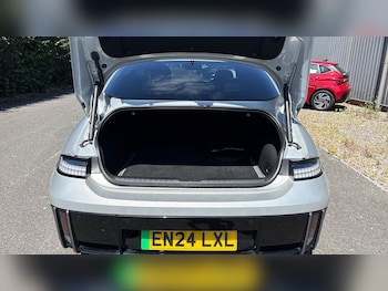 Used Hyundai IONIQ 6 2024 for sale - 75205789: Photo