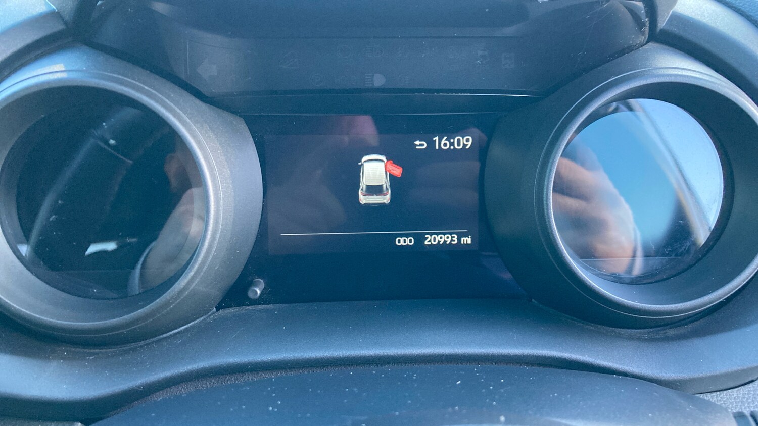 Used Toyota Yaris Cross 2022 for sale - 77803065: Photo 18