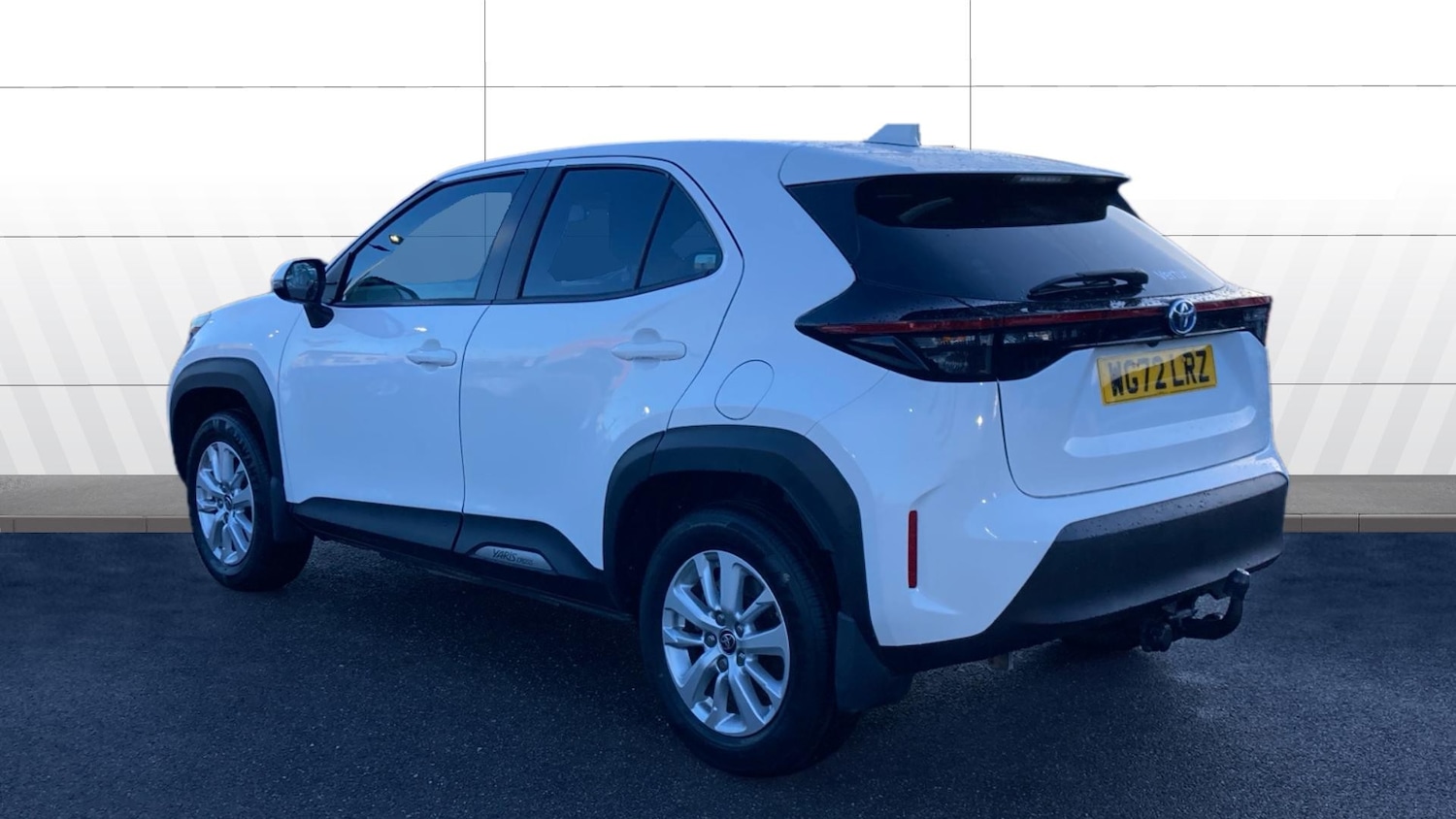 Used Toyota Yaris Cross 2022 for sale - 77803065: Photo 2