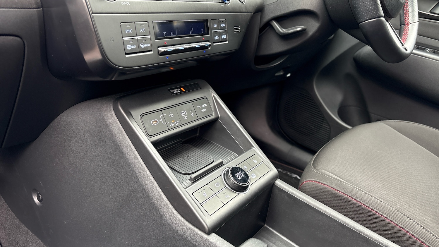 Used Hyundai KONA 2024 for sale - 76480174: Photo 13