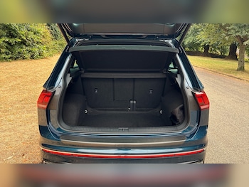 Used Volkswagen Tiguan 2022 for sale - 79195746: Photo
