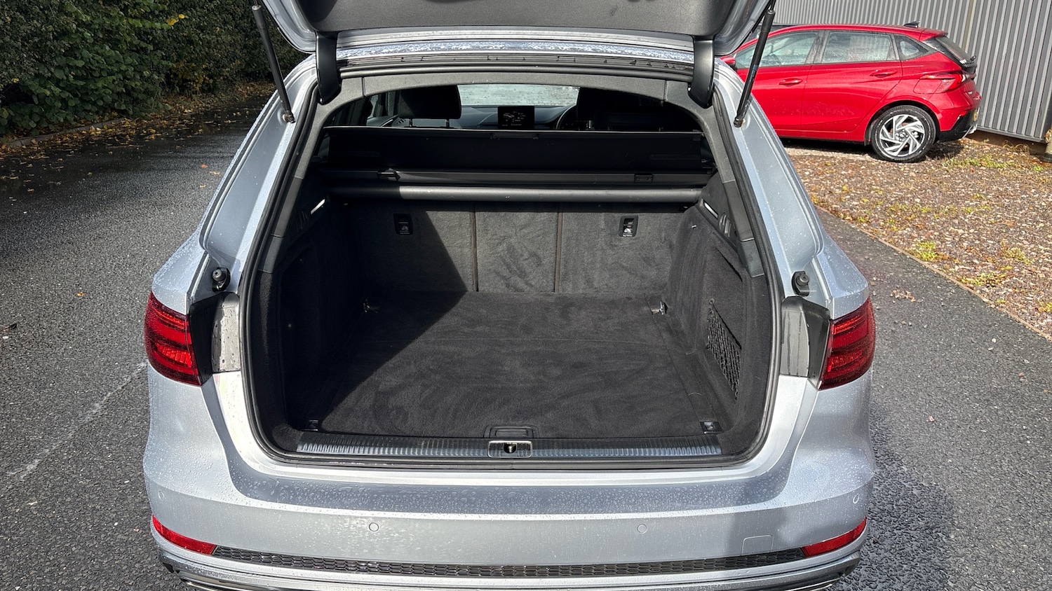 Used Audi A4 2019 for sale - 76892849: Photo 4