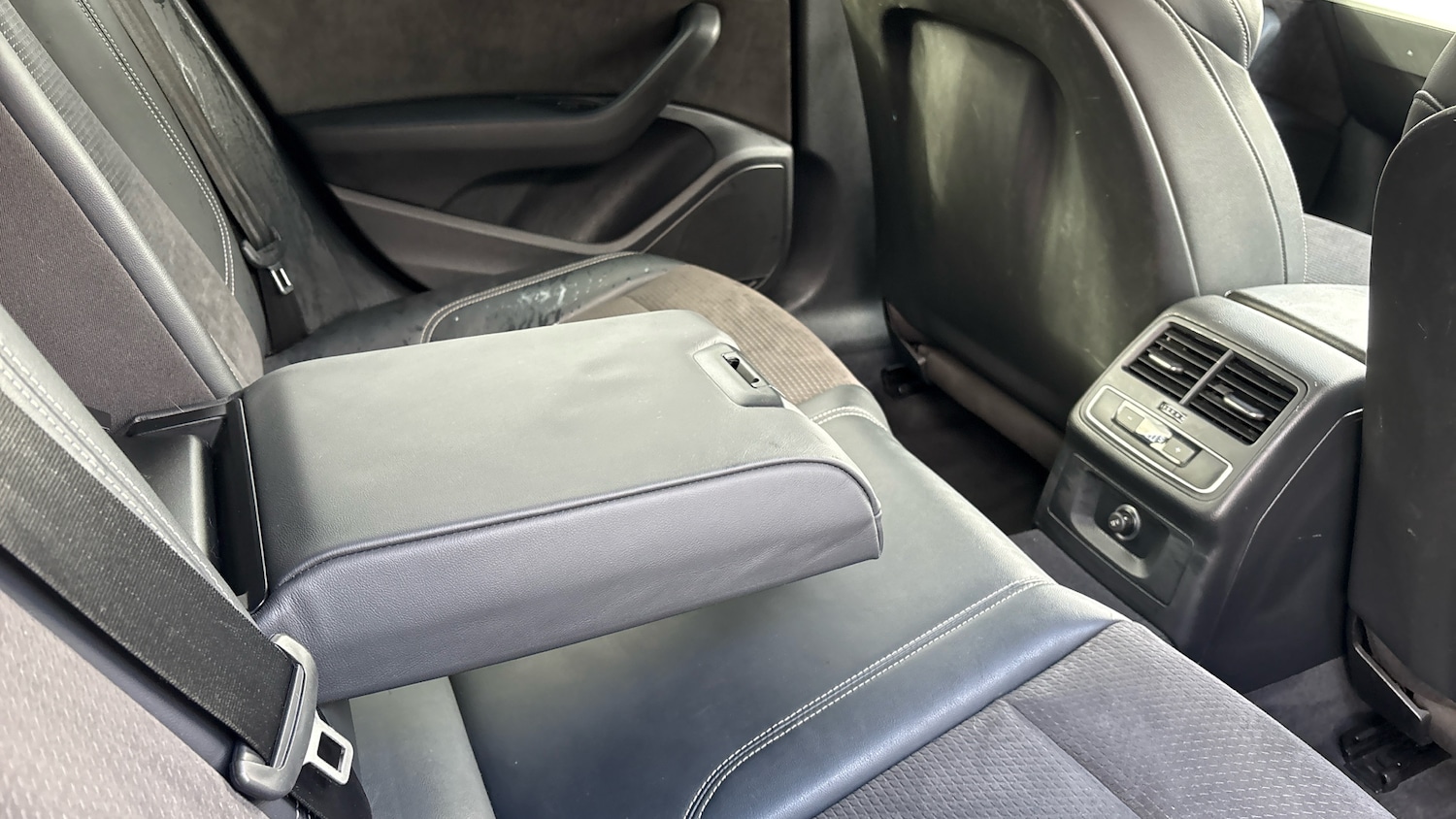 Used Audi A4 2019 for sale - 76892849: Photo 53