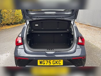 Used Hyundai i20 2025 for sale - 76504343: Photo