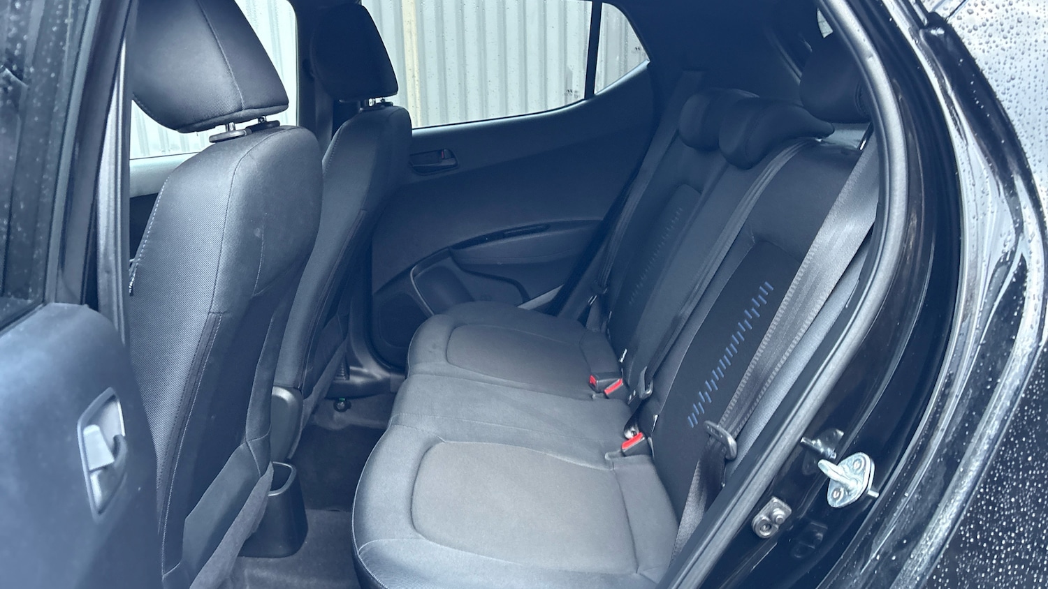 Used Hyundai i10 2018 for sale - 76859027: Photo 16