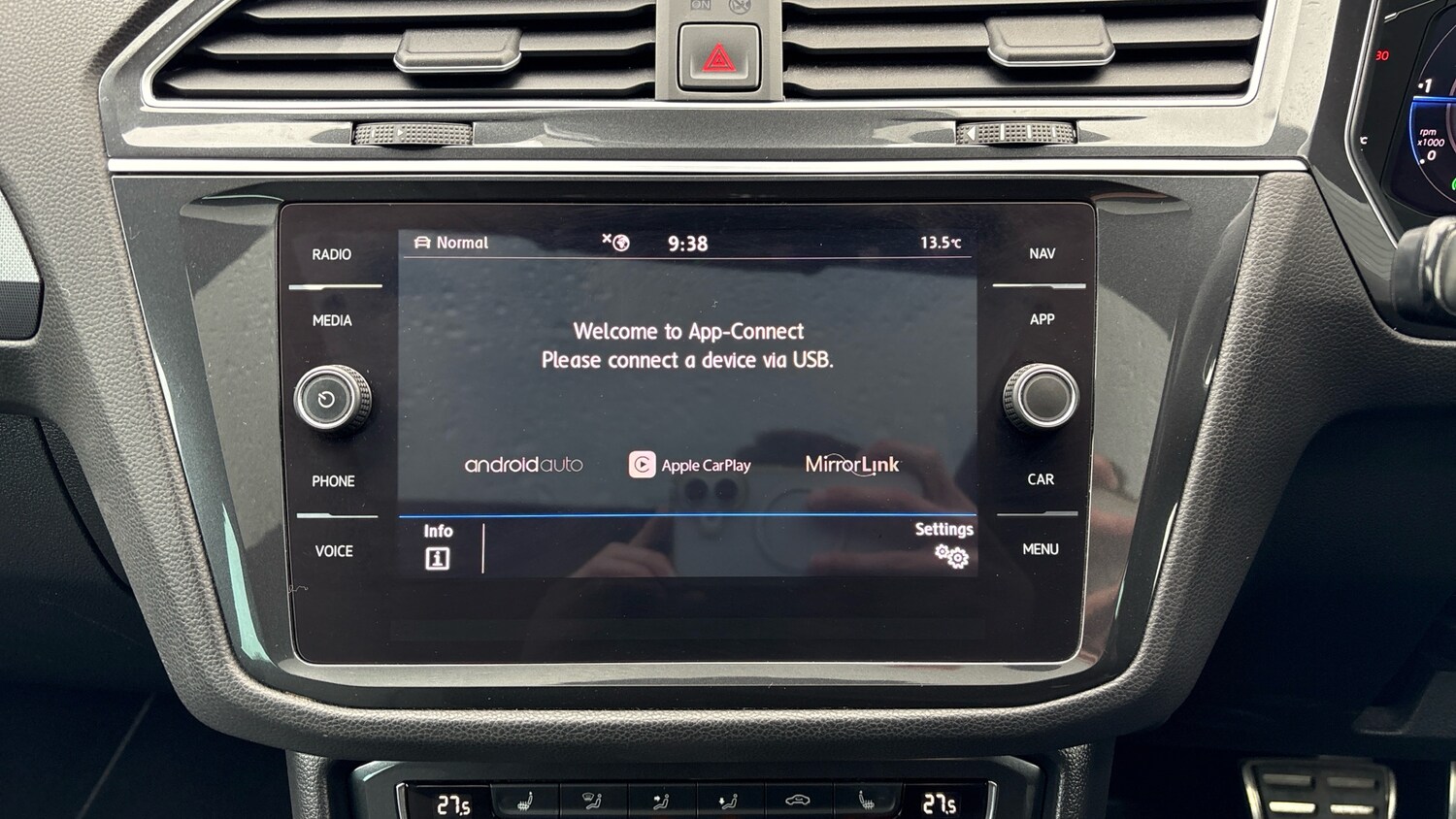 Used Volkswagen Tiguan 2020 for sale - 76287107: Photo 39