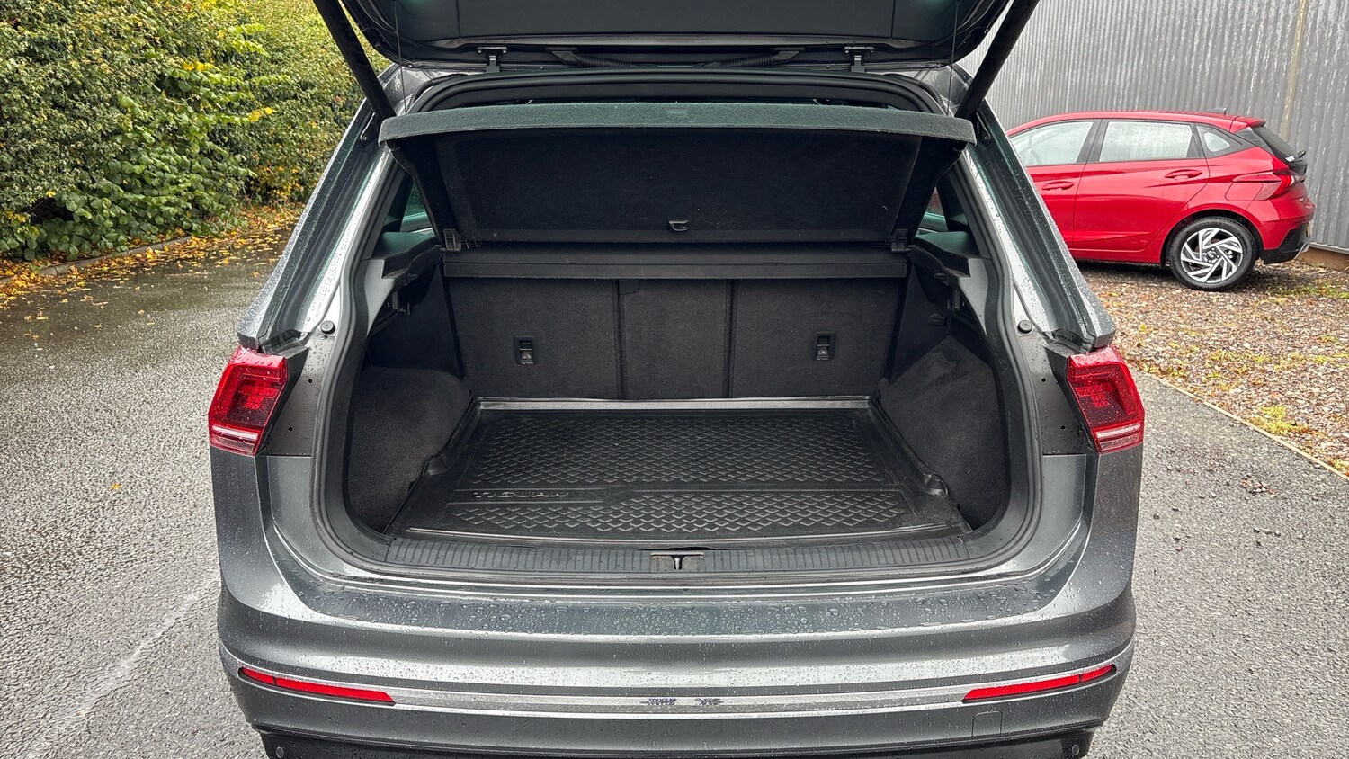 Used Volkswagen Tiguan 2020 for sale - 76287107: Photo 4