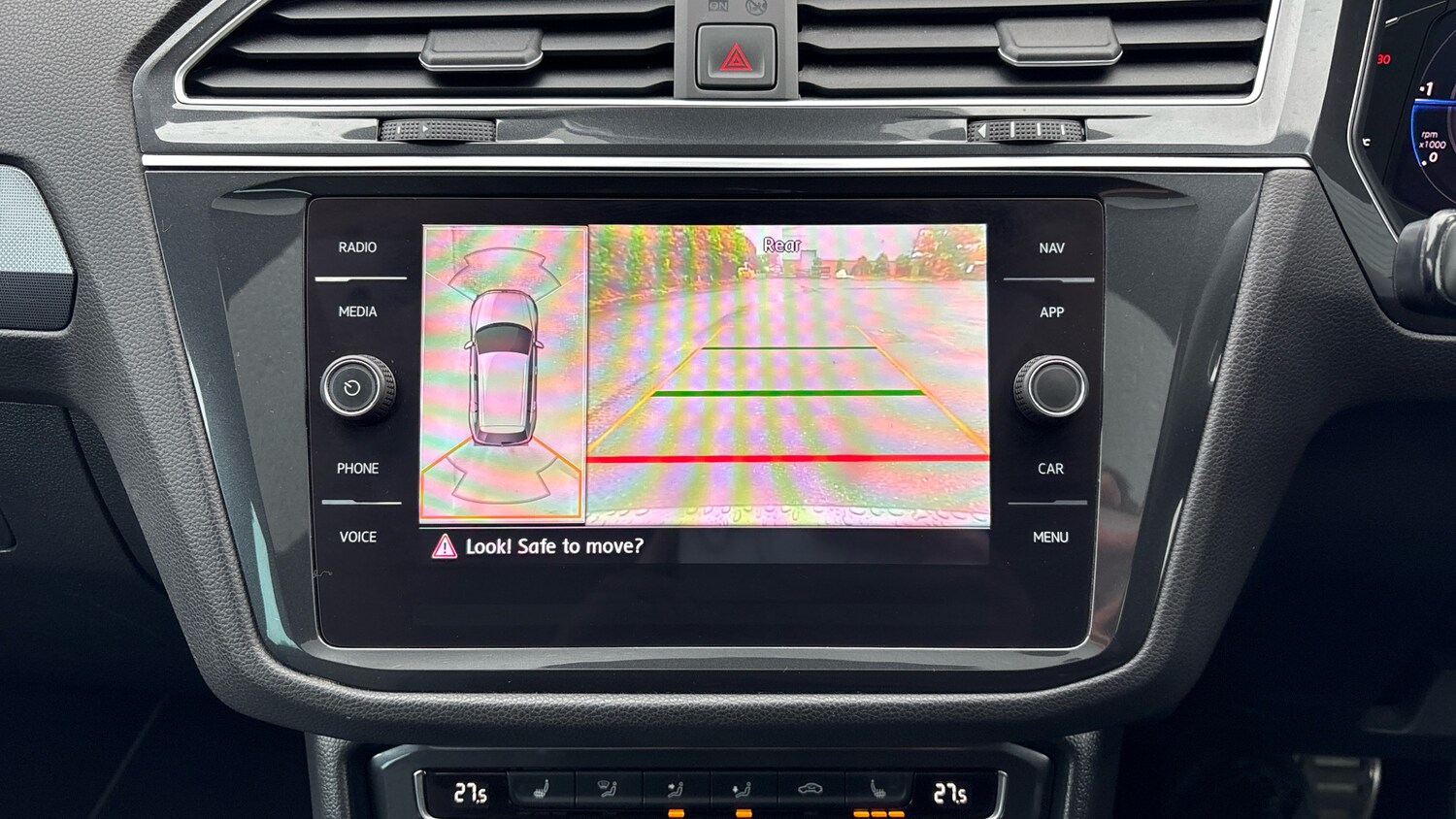 Used Volkswagen Tiguan 2020 for sale - 76287107: Photo 40