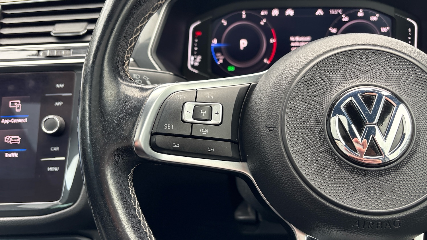 Used Volkswagen Tiguan 2020 for sale - 76287107: Photo 45