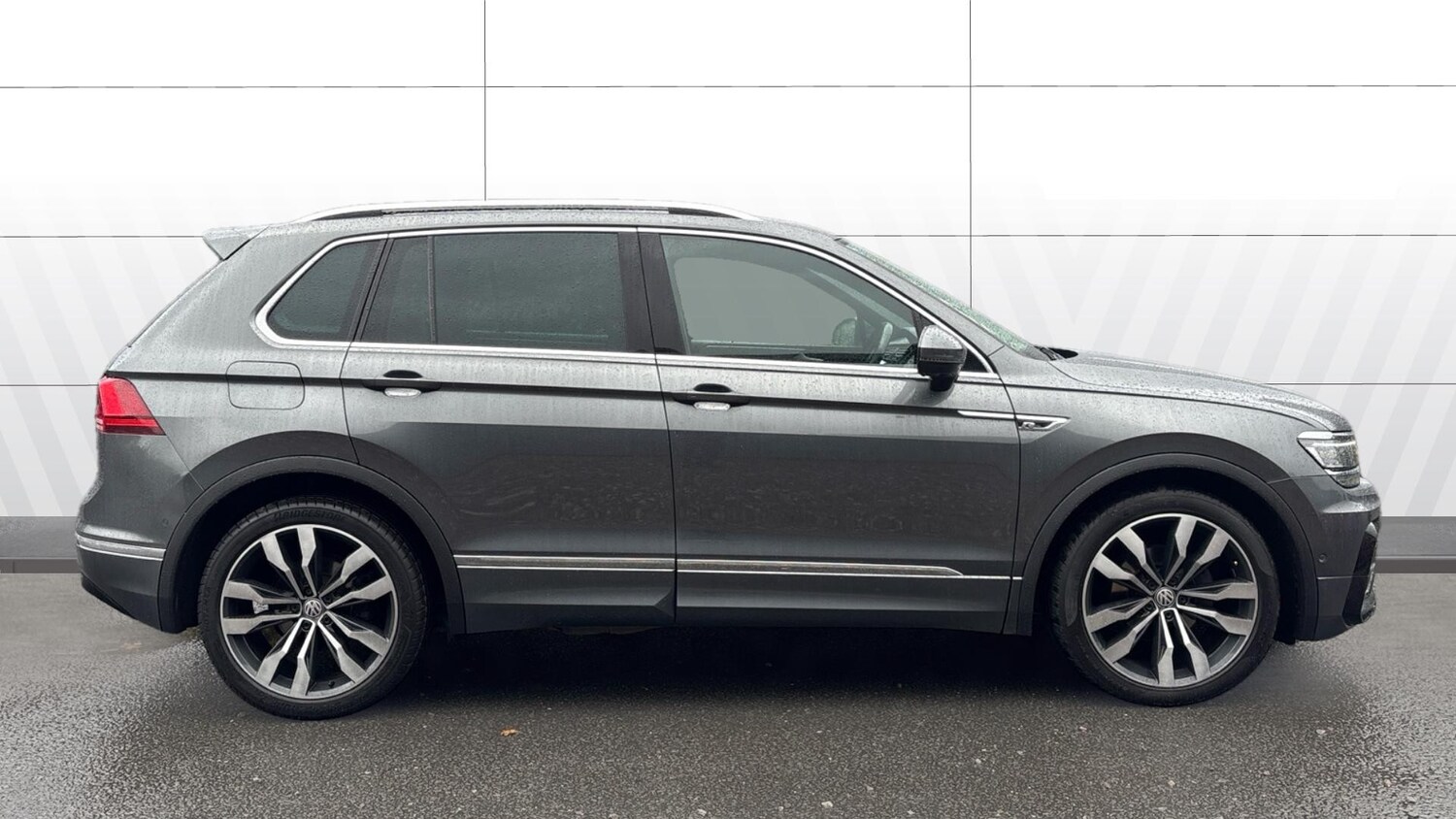 Used Volkswagen Tiguan 2020 for sale - 76287107: Photo 5