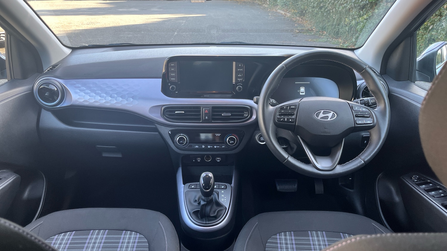 Used Hyundai i10 2024 for sale - 76067397: Photo 10