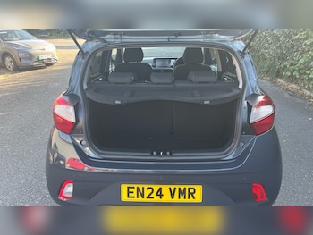 Used Hyundai i10 2024 for sale - 76067397: Photo 4