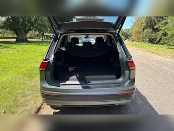 Used Volkswagen Tiguan Allspace 2019 for sale - 78592897: Photo