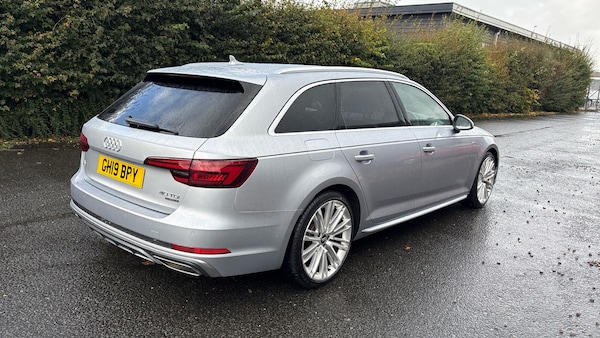 Used Audi A4 2019 for sale - 76287108: Photo 29