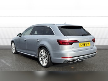 Used Audi A4 2019 for sale - 76287108: Photo