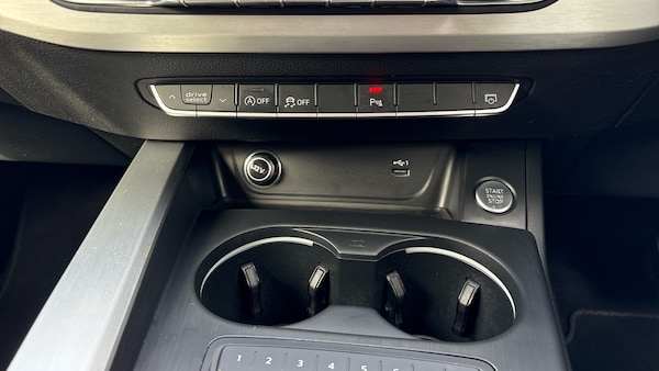 Used Audi A4 2019 for sale - 76287108: Photo 40