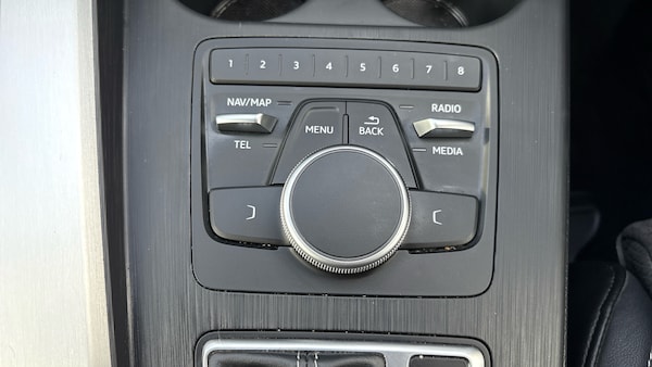 Used Audi A4 2019 for sale - 76287108: Photo 41