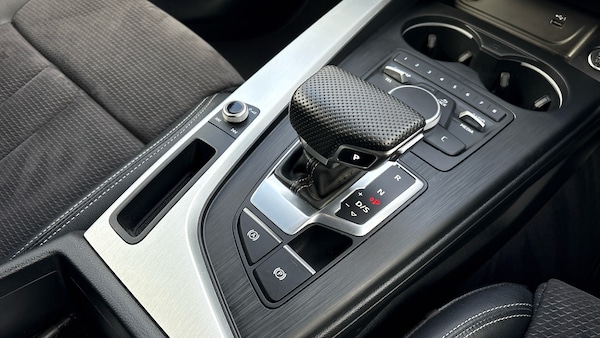 Used Audi A4 2019 for sale - 76287108: Photo 42
