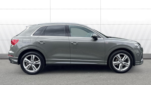 Used Audi Q3 2019 for sale - 75545401: Photo 5
