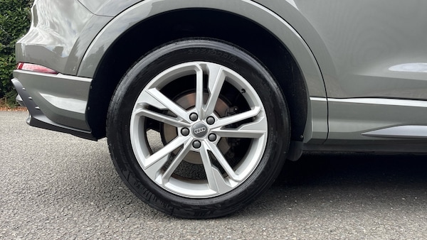 Used Audi Q3 2019 for sale - 75545401: Photo 7
