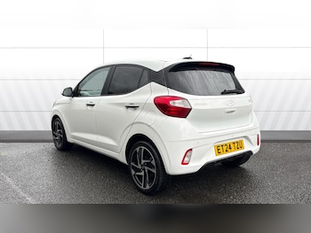 Used Hyundai i10 2024 for sale - 76507995: Photo