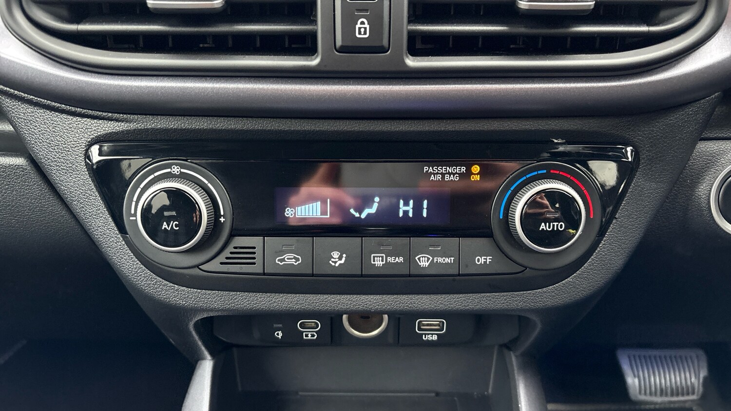 Used Hyundai i10 2024 for sale - 76507995: Photo 39