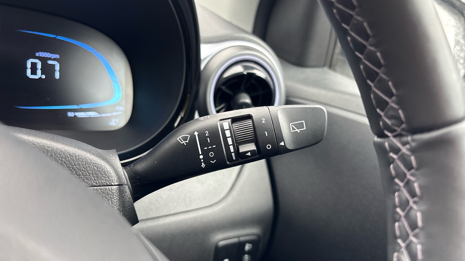 Used Hyundai i10 2024 for sale - 76507995: Photo 43