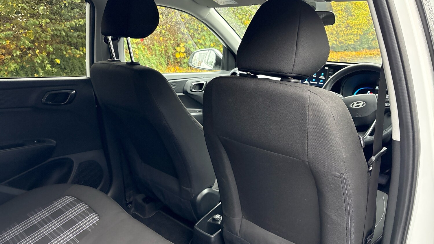 Used Hyundai i10 2024 for sale - 76507995: Photo 49