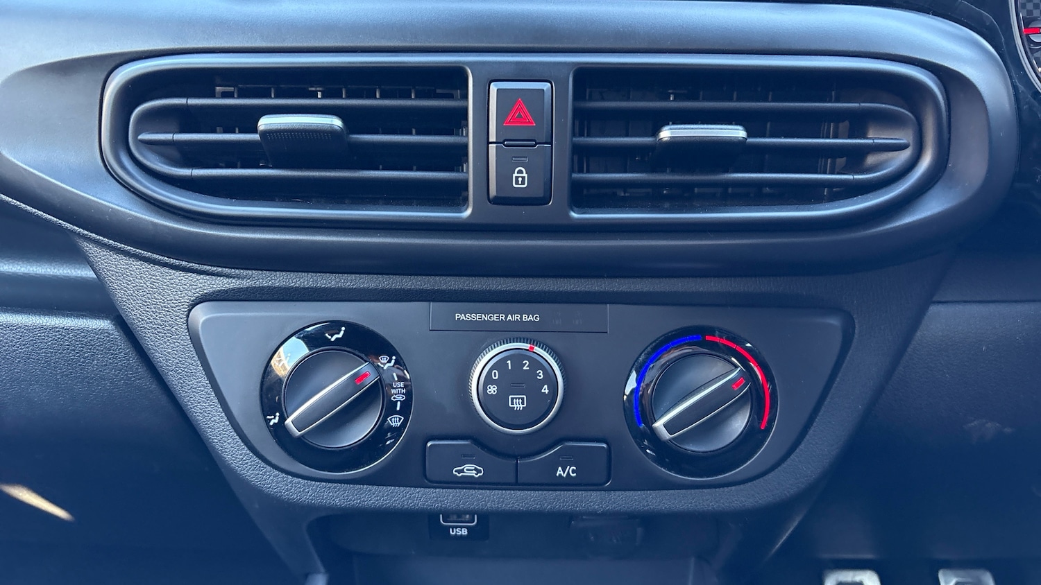 Used Hyundai i10 2020 for sale - 76650952: Photo 37