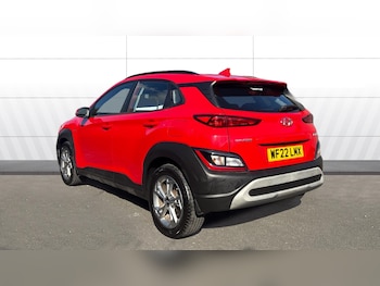 Used Hyundai KONA 2022 for sale - 76159949: Photo 2