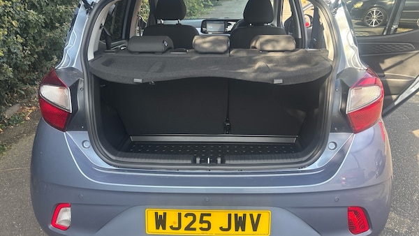 Used Hyundai i10 2025 for sale - 76257547: Photo 4