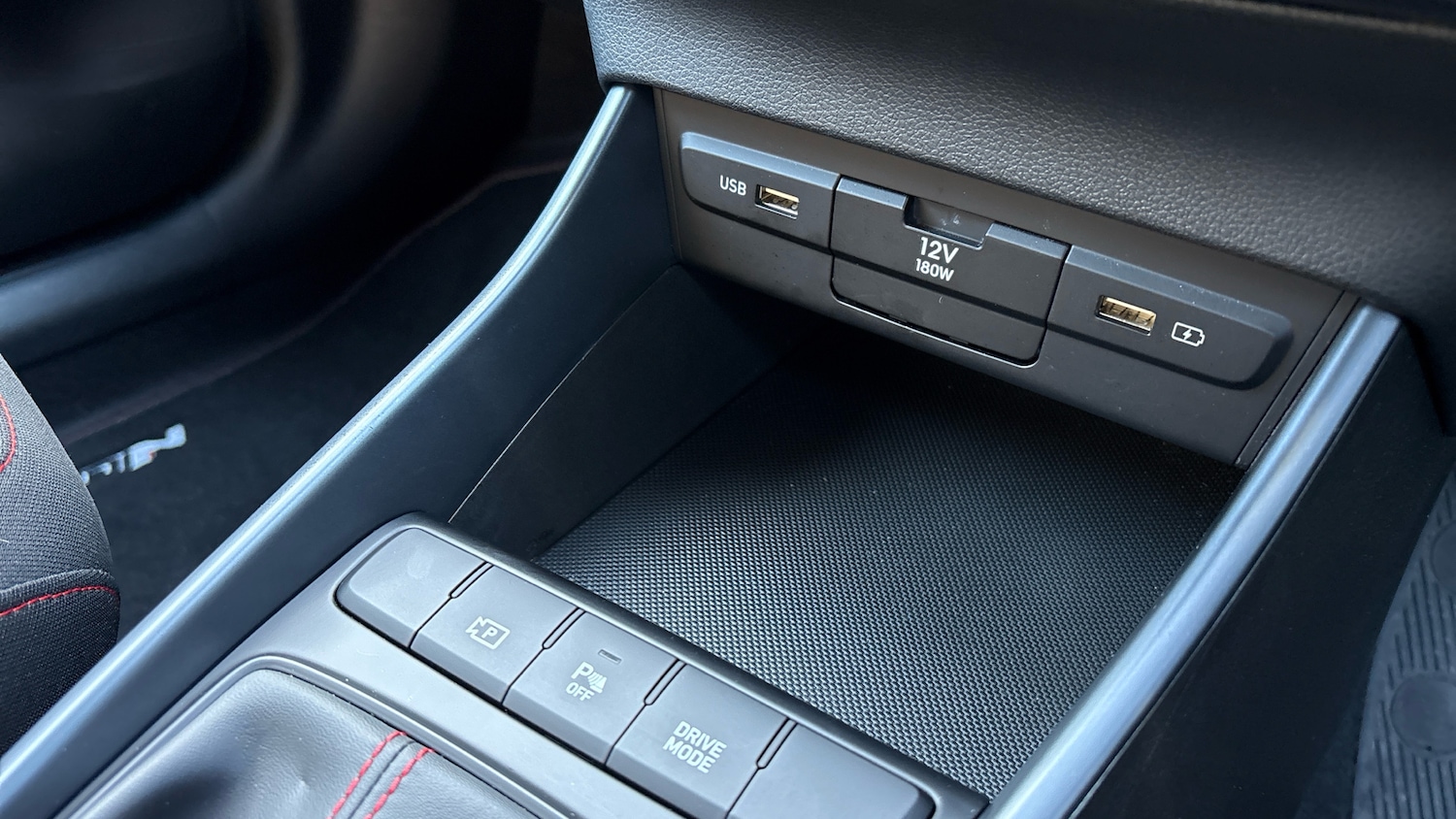 Used Hyundai i20 2023 for sale - 77618826: Photo 39