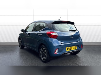 Used Hyundai i10 2025 for sale - 76493754: Photo