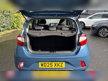 Used Hyundai i10 2025 for sale - 76493754: Photo