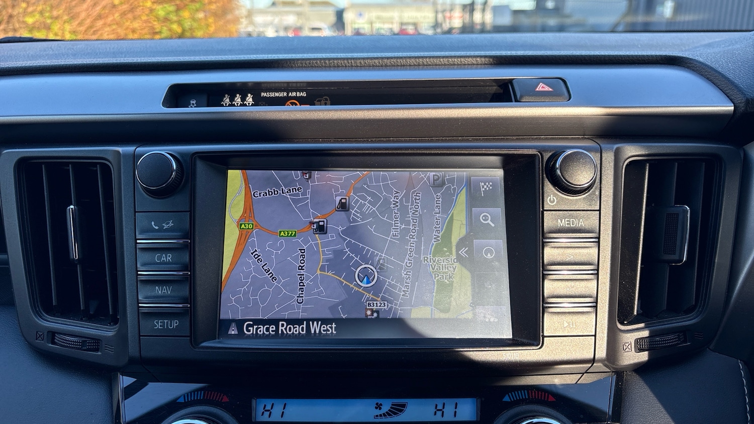 Used Toyota RAV4 2017 for sale - 76649928: Photo 12