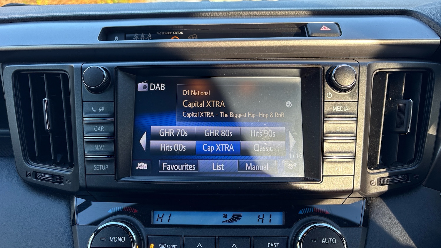 Used Toyota RAV4 2017 for sale - 76649928: Photo 33