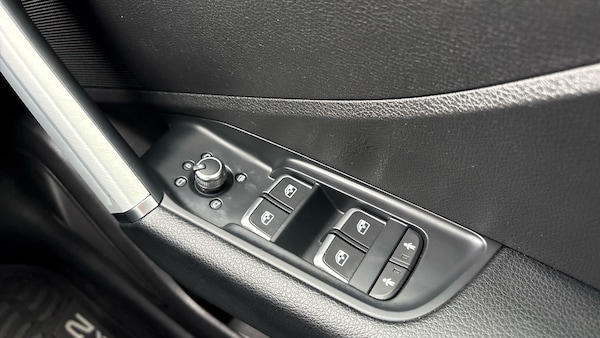 Used Audi Q2 2020 for sale - 76277075: Photo 49